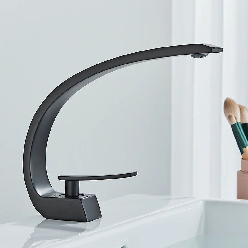 Single-Hole Basin Mixer Tap, Solid Brass Deck-Mounted in Matte Black