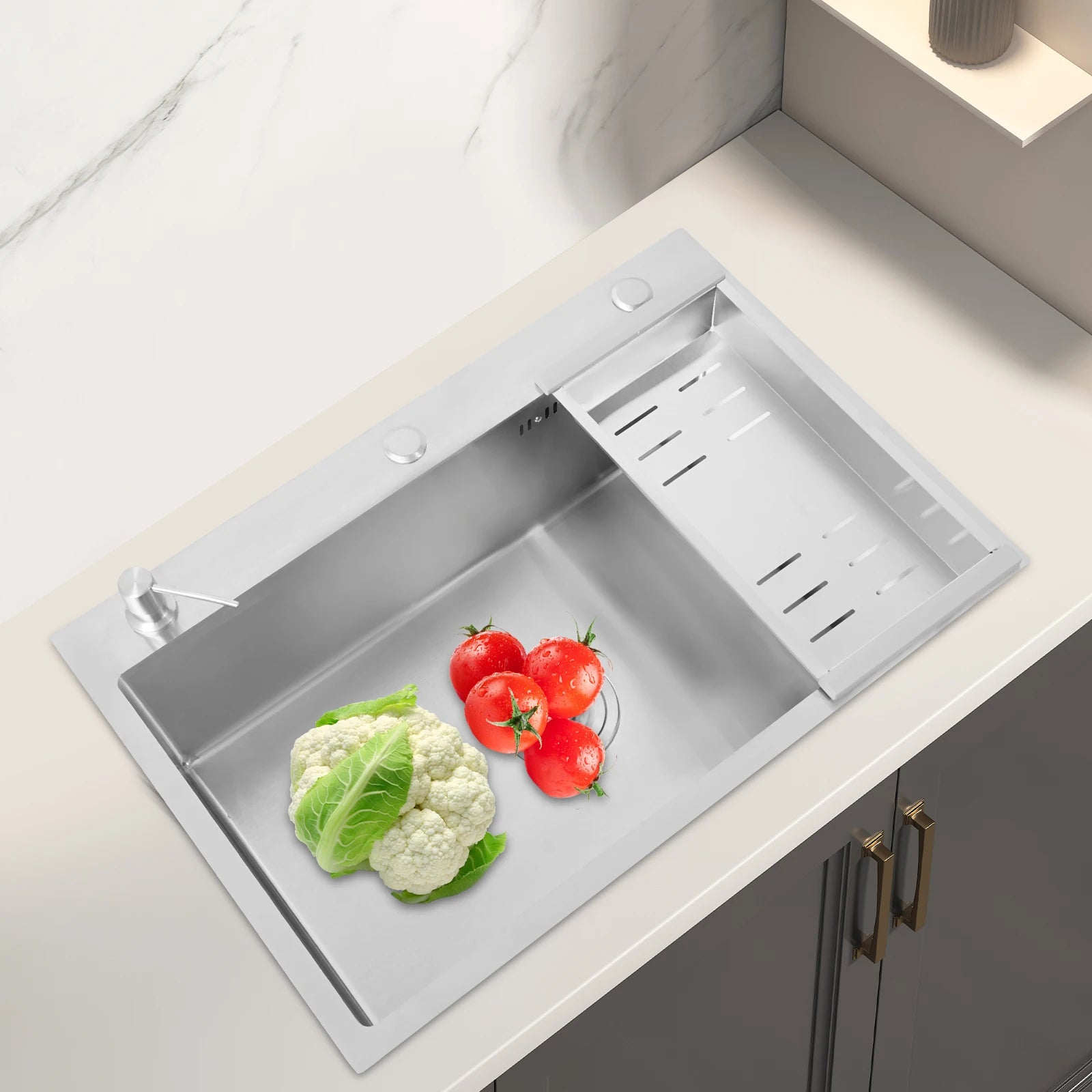 Stainless Steel Kitchen Sink with Soap Dispenser and Drainage Basket, No Faucet